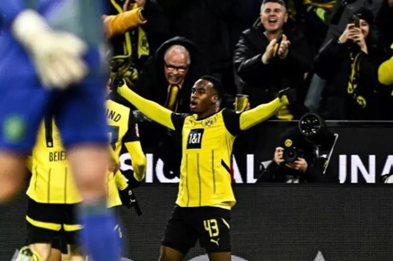 تشيلسي يسعى لضم نجم بوروسيا دورتموند، وفقًا لتقارير سكاي.