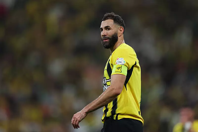 تشكيل الشرطة والاتحاد في نخبة آسيا